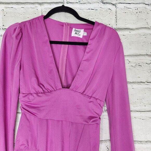 Princess Polly Women Solid Purple Bodysuit  Size 4 Long Sleeve Low Cut Stretch - Picture 2 of 9